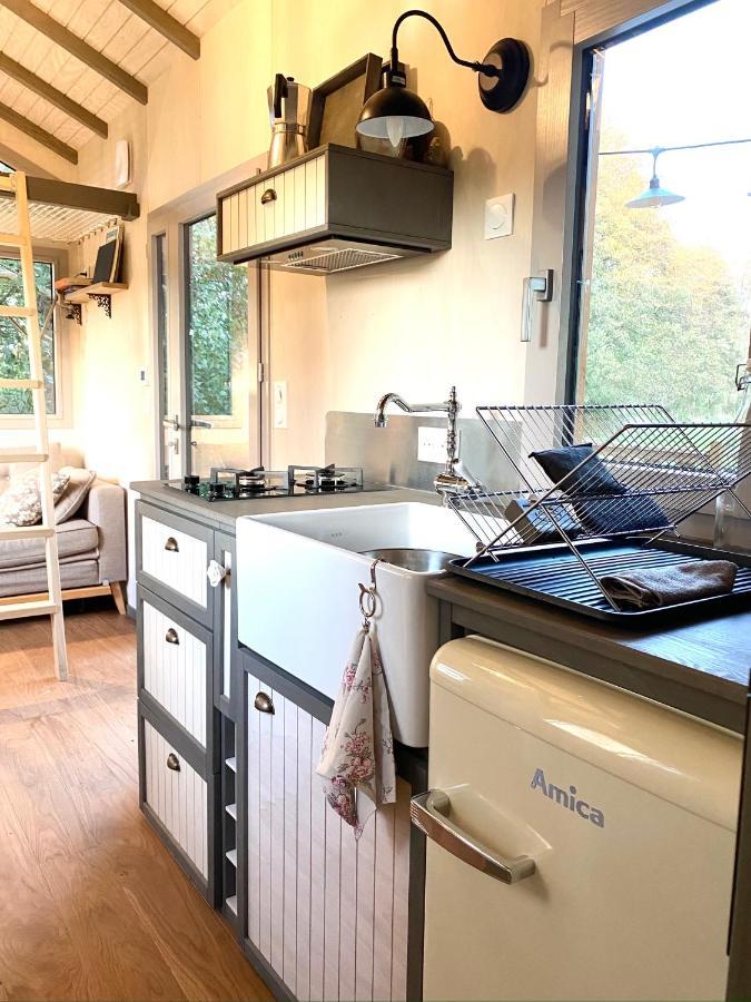 Jolie Tiny House Sous Les Grands Arbres Villa Cholet Luaran gambar
