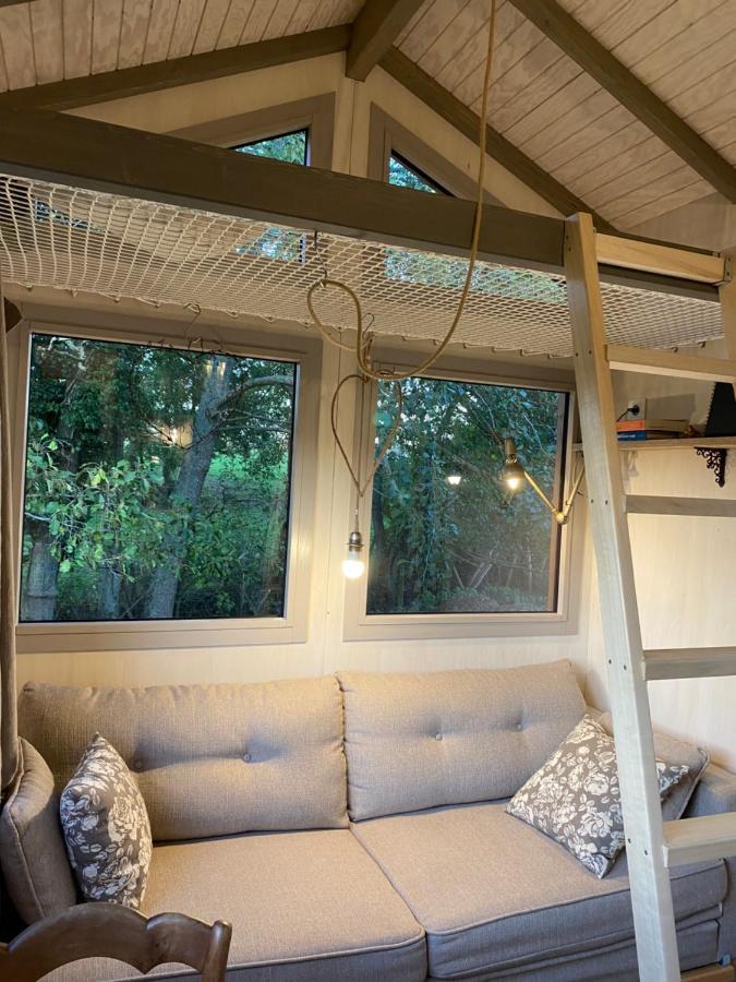 Jolie Tiny House Sous Les Grands Arbres Villa Cholet Luaran gambar